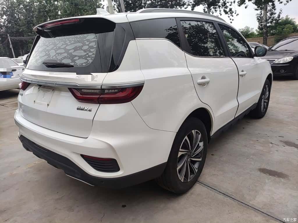 Geely X6, 2020 7