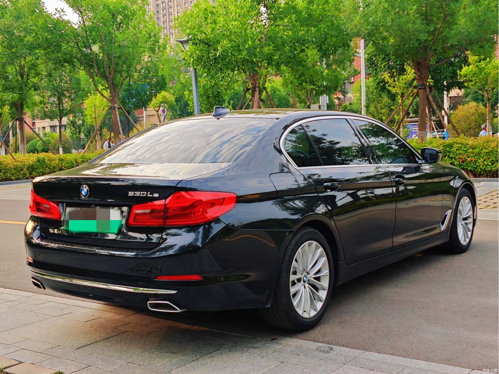 BMW 5 Series, 2020 4