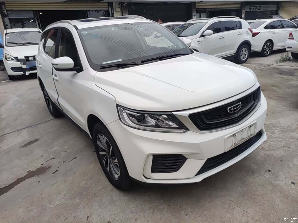 Geely X6, 2020 4