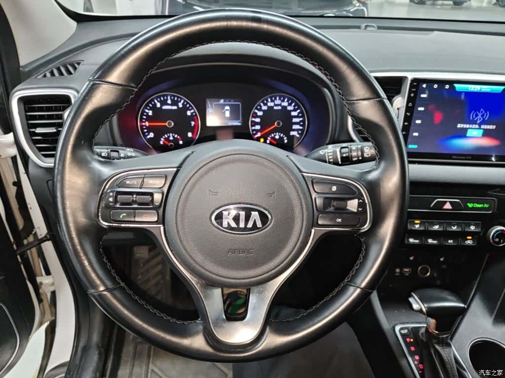 Kia KX5, 2016 7