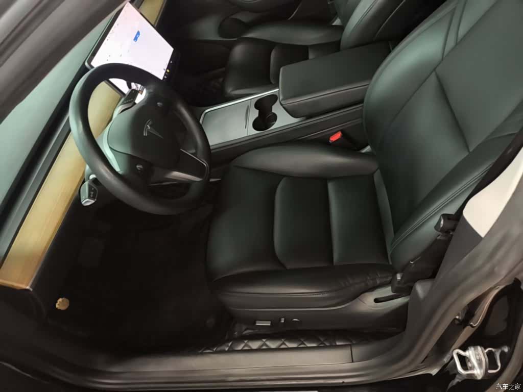 Tesla Model 3, 2021 15