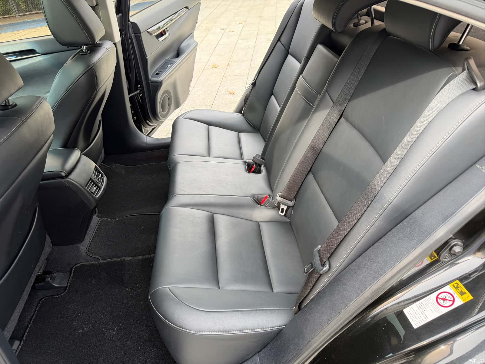 Lexus ES, 2012 10