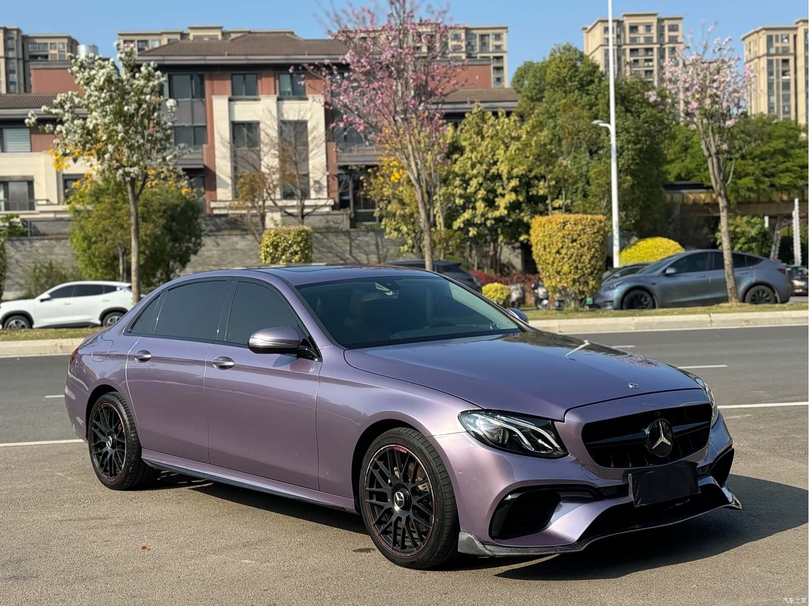 Mercedes-Benz E-Class, 2019 3
