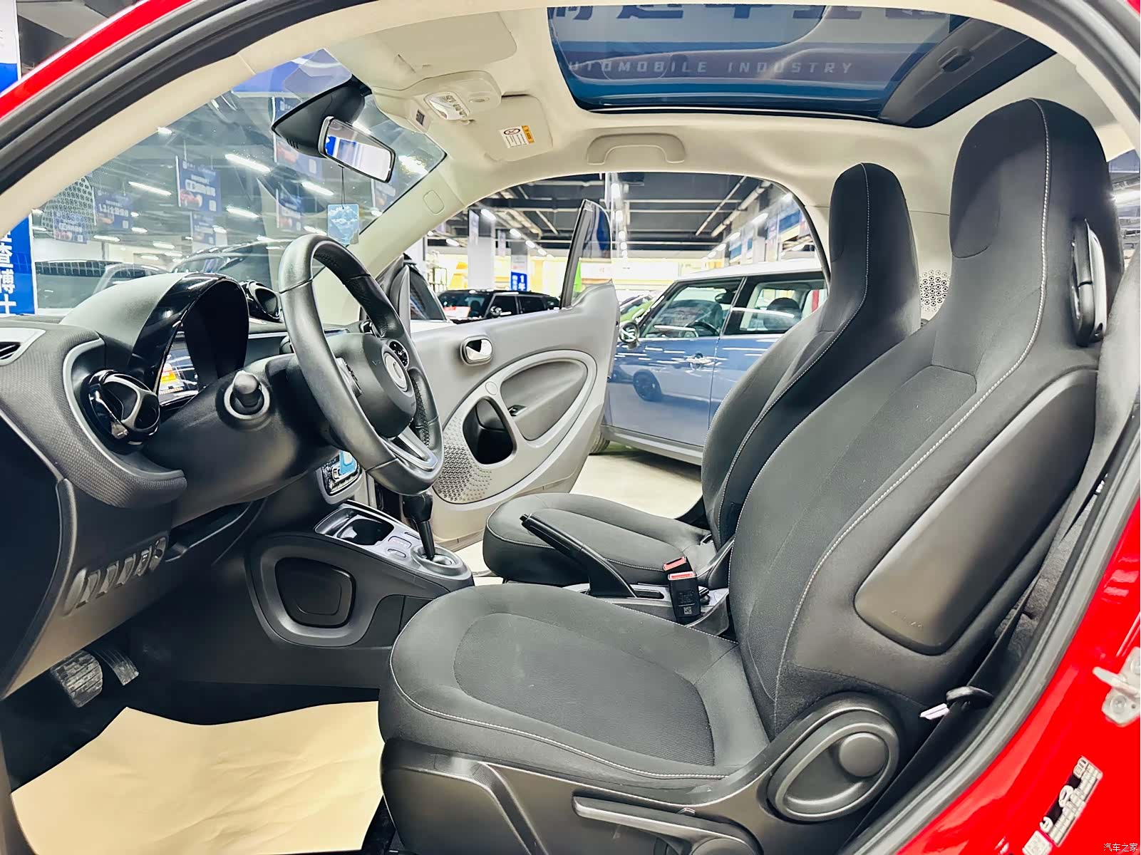 Smart Fortwo, 2019 17