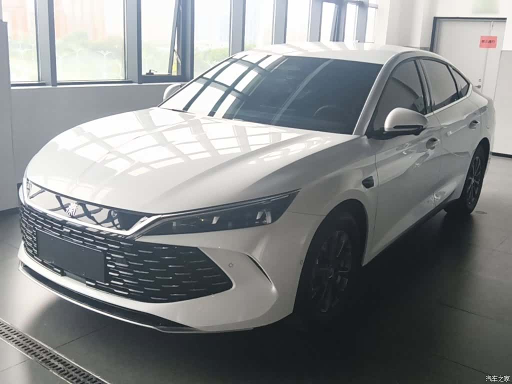 BYD Qin, 2025 1
