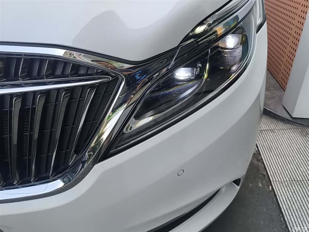 Buick GL8, 2019 24