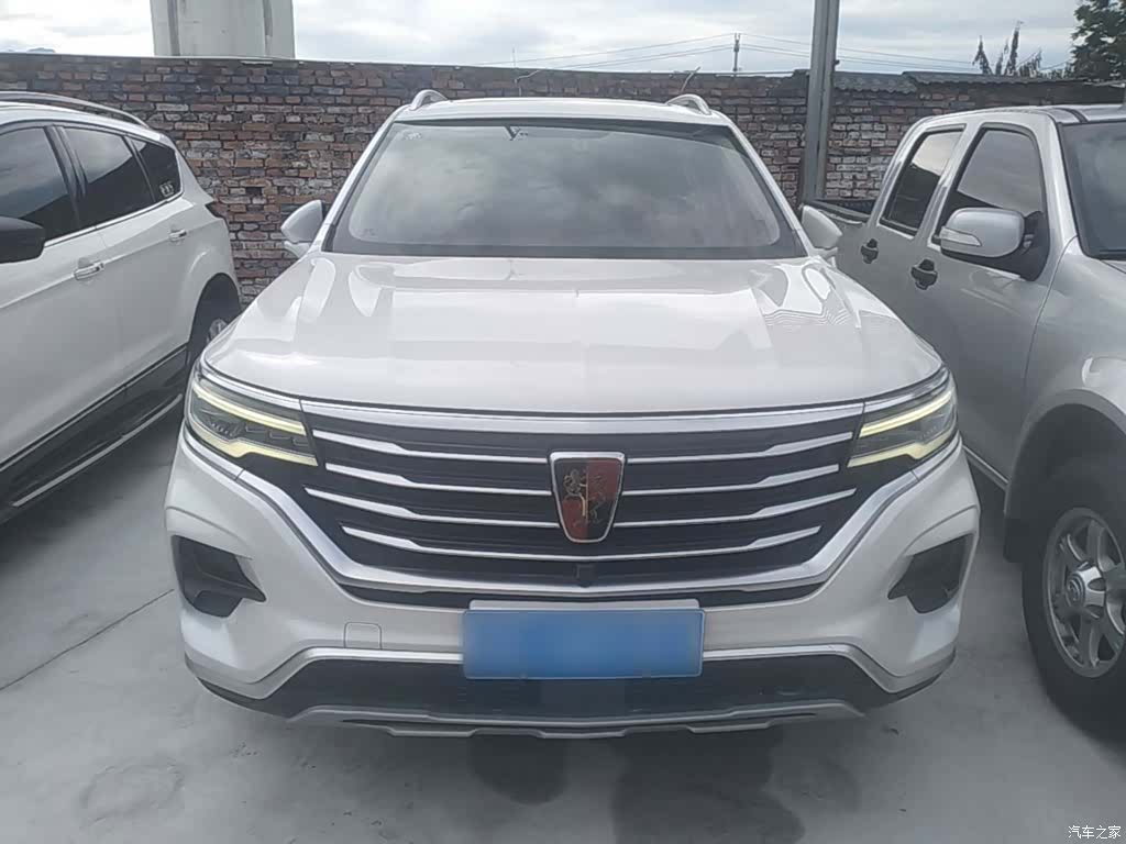 Roewe RX5, 2020 3