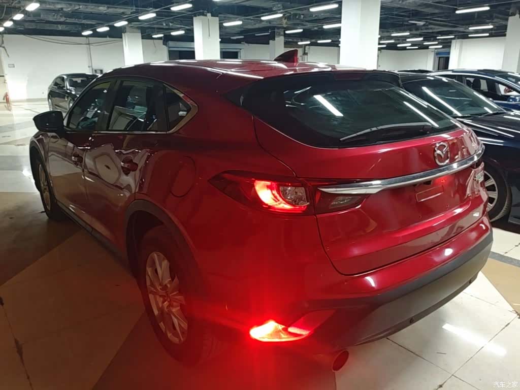 Mazda CX-4, 2017 все фото