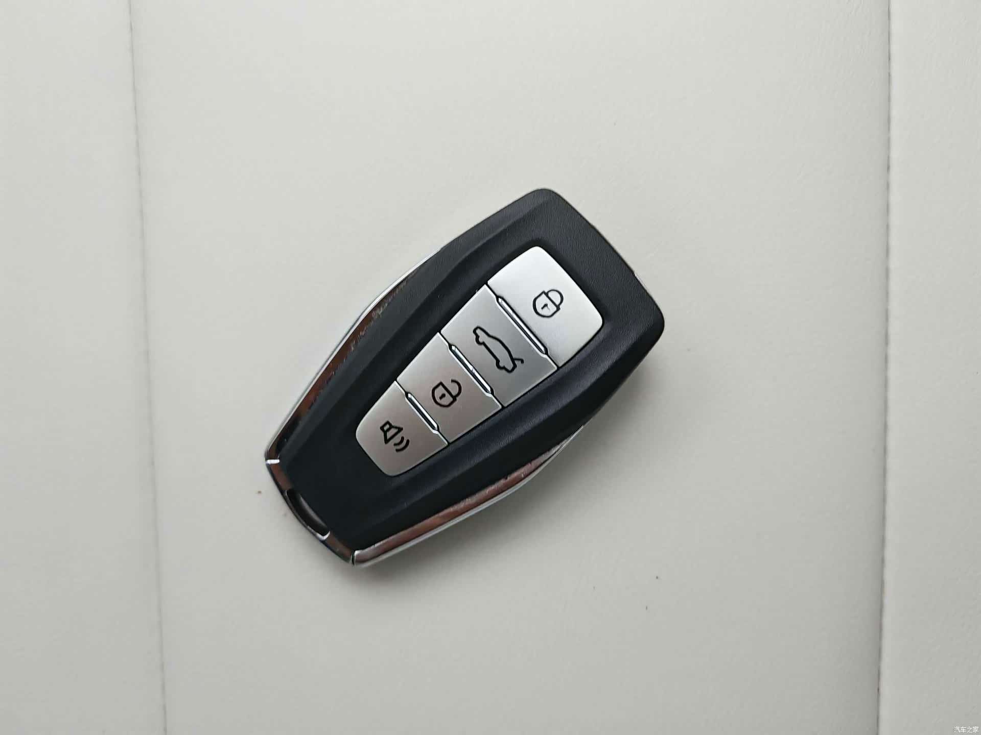 Geely E, 2023 13