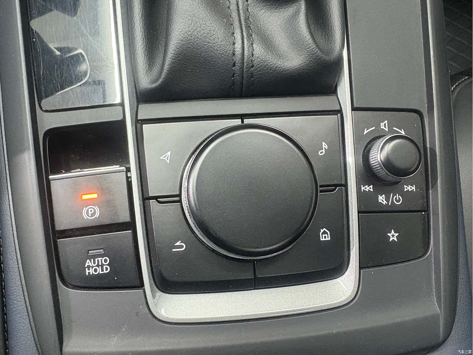 Mazda CX-30, 2022 16