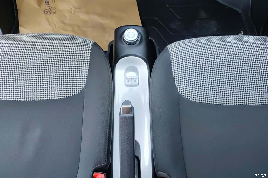 Wuling MINIEV, 2024 16