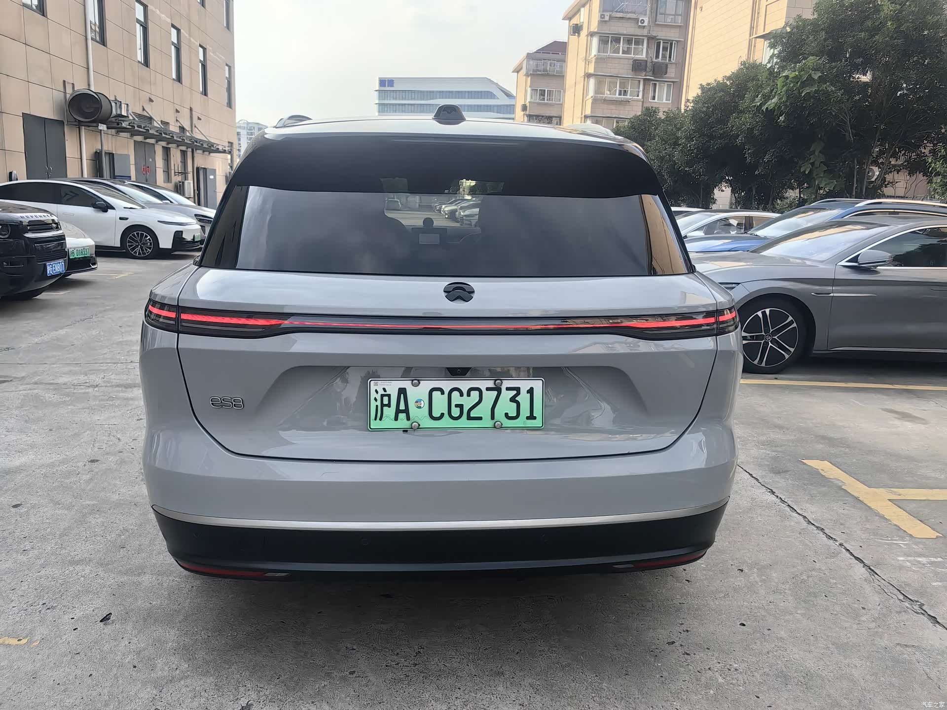 NIO ES8, 2023 4