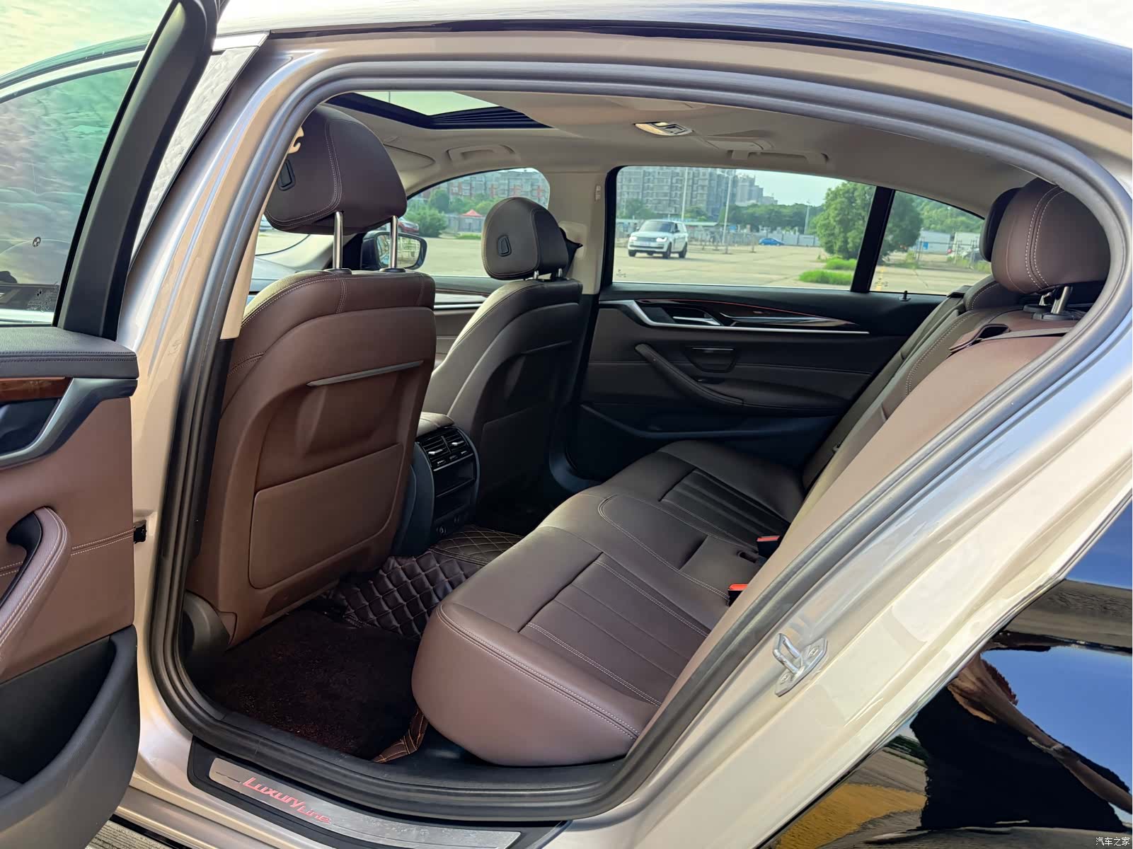 BMW 5 Series, 2019 10