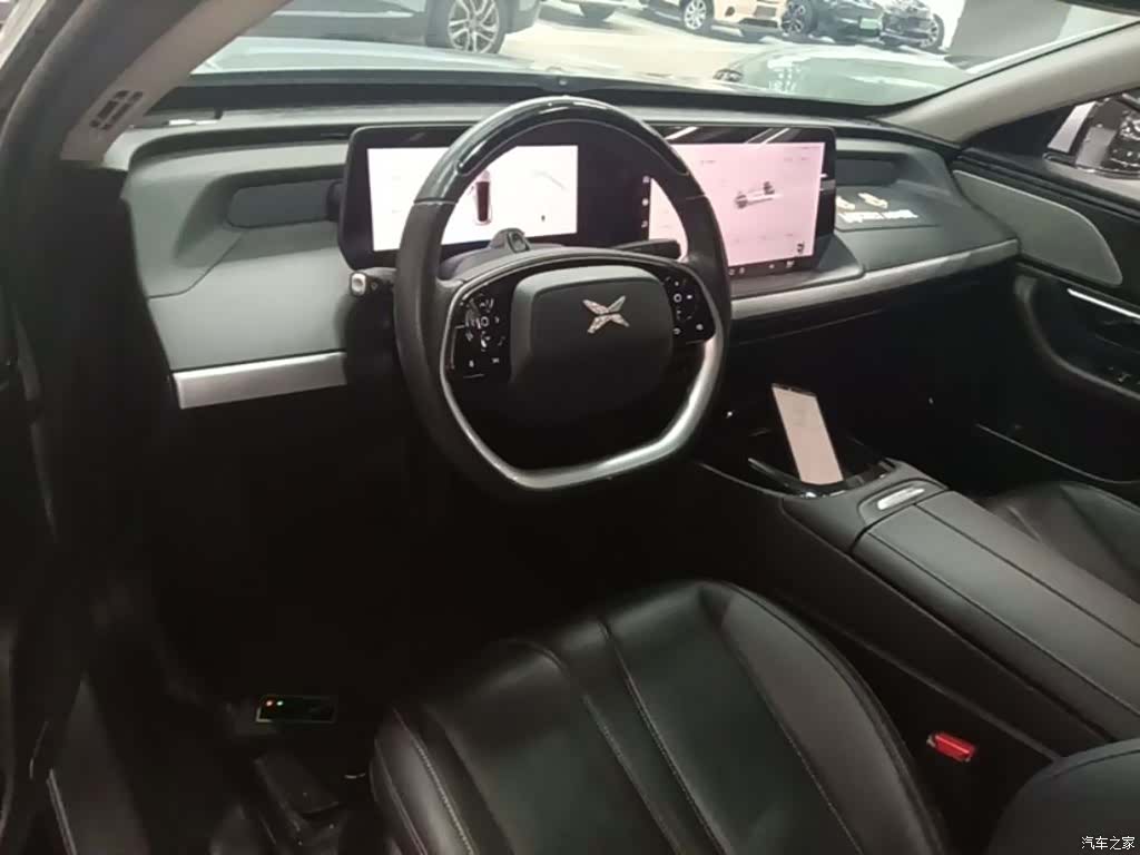 Xpeng P7, 2022 10