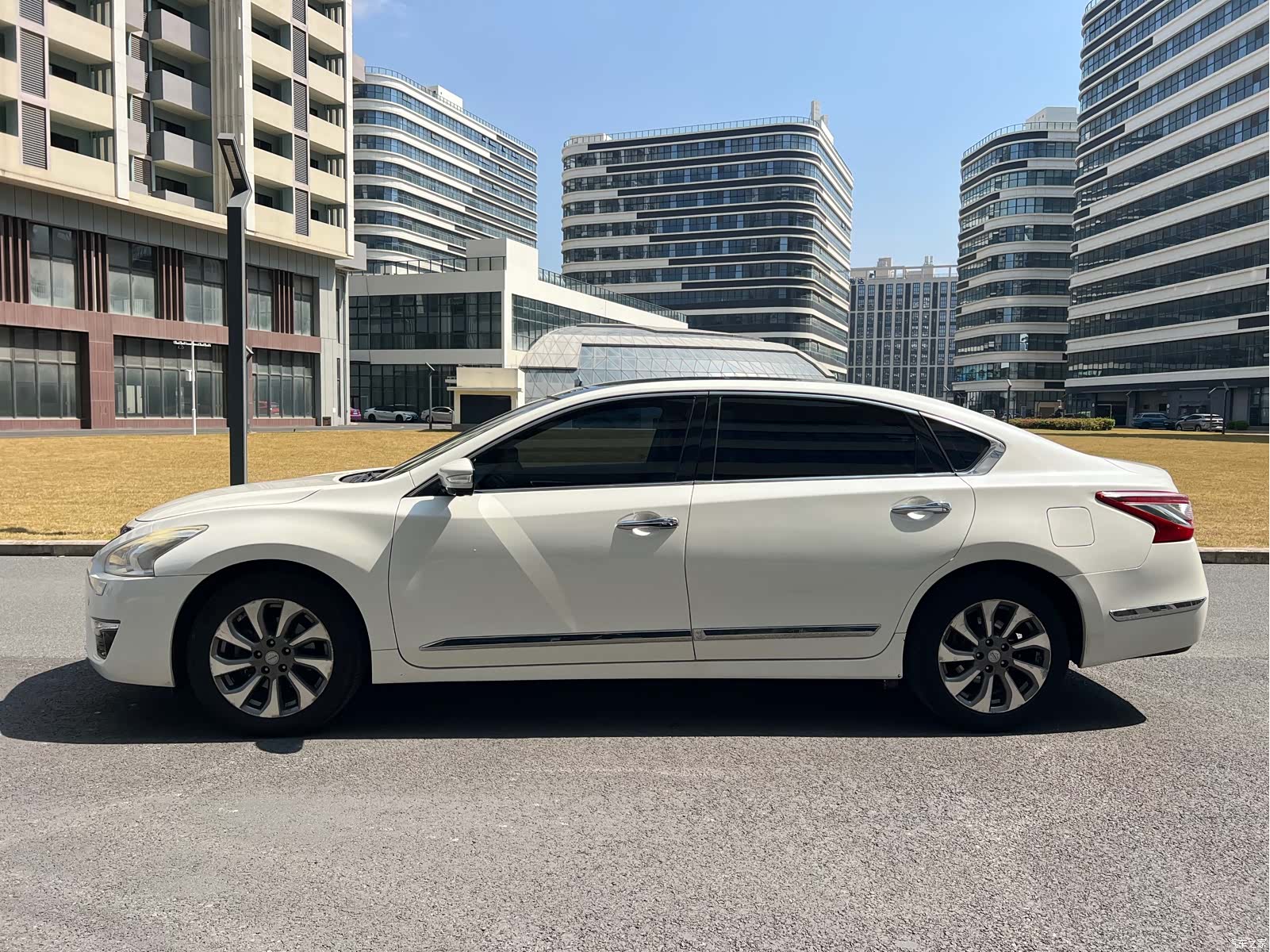 Nissan Teana, 2014 7