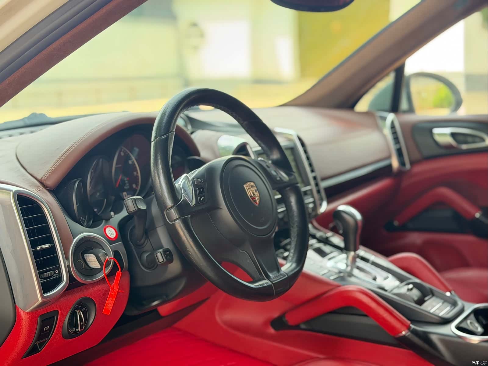 Porsche Cayenne, 2015 4