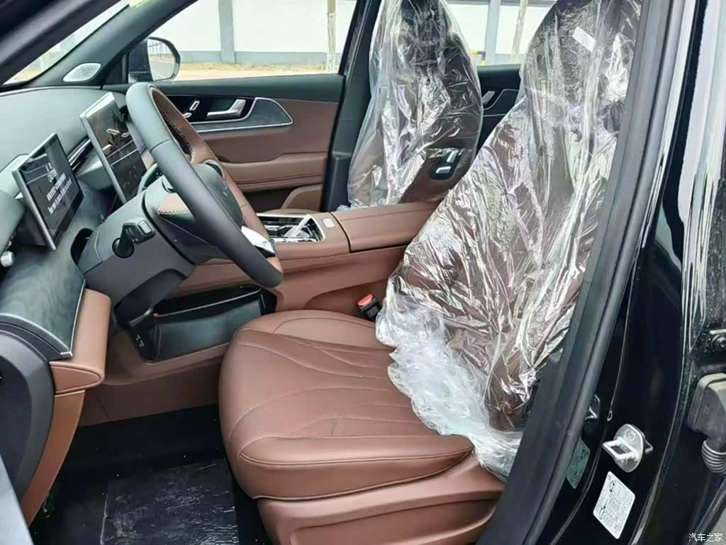 Chery Tiggo 9, 2026 12