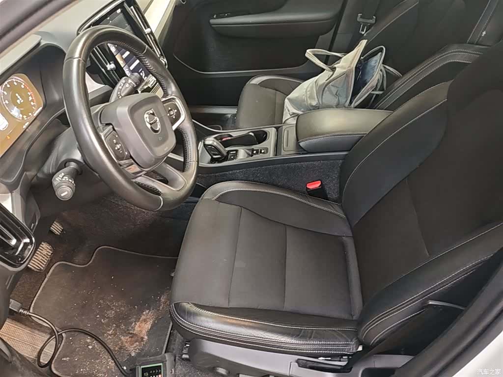Volvo XC40, 2020 15