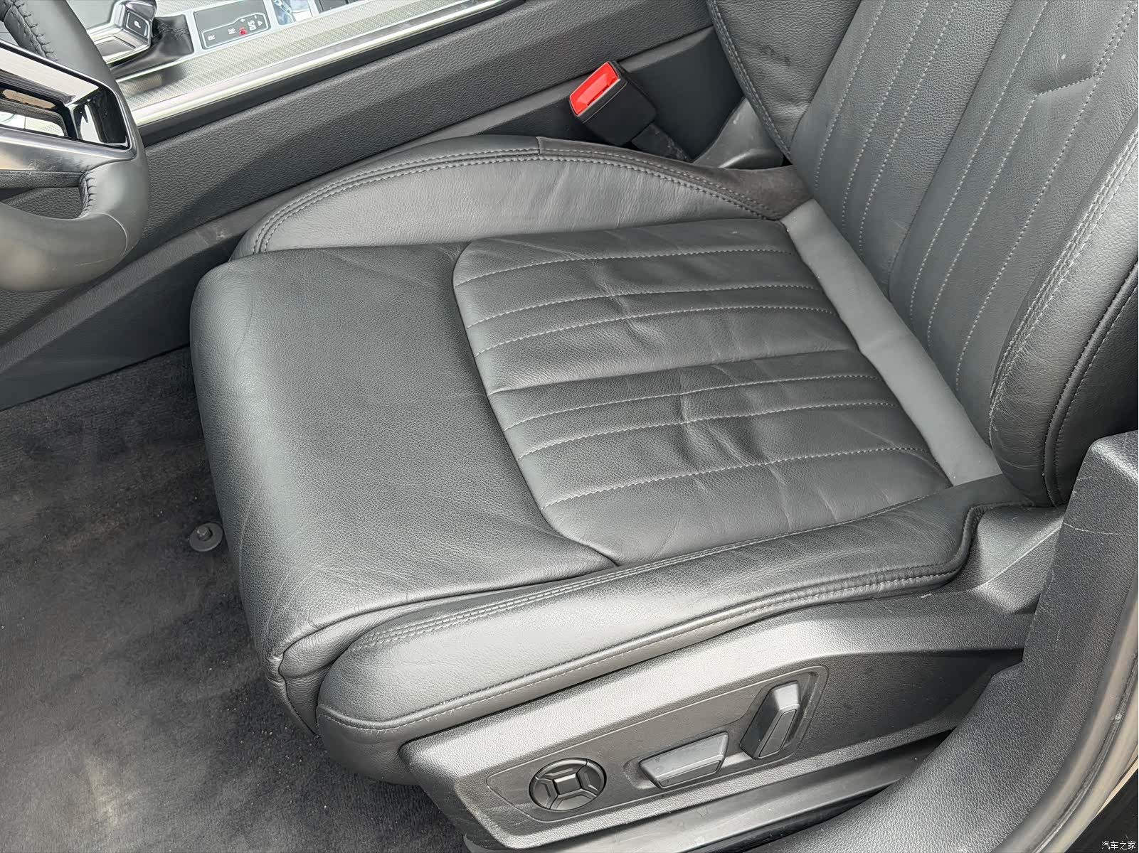 Audi A6L, 2020 7