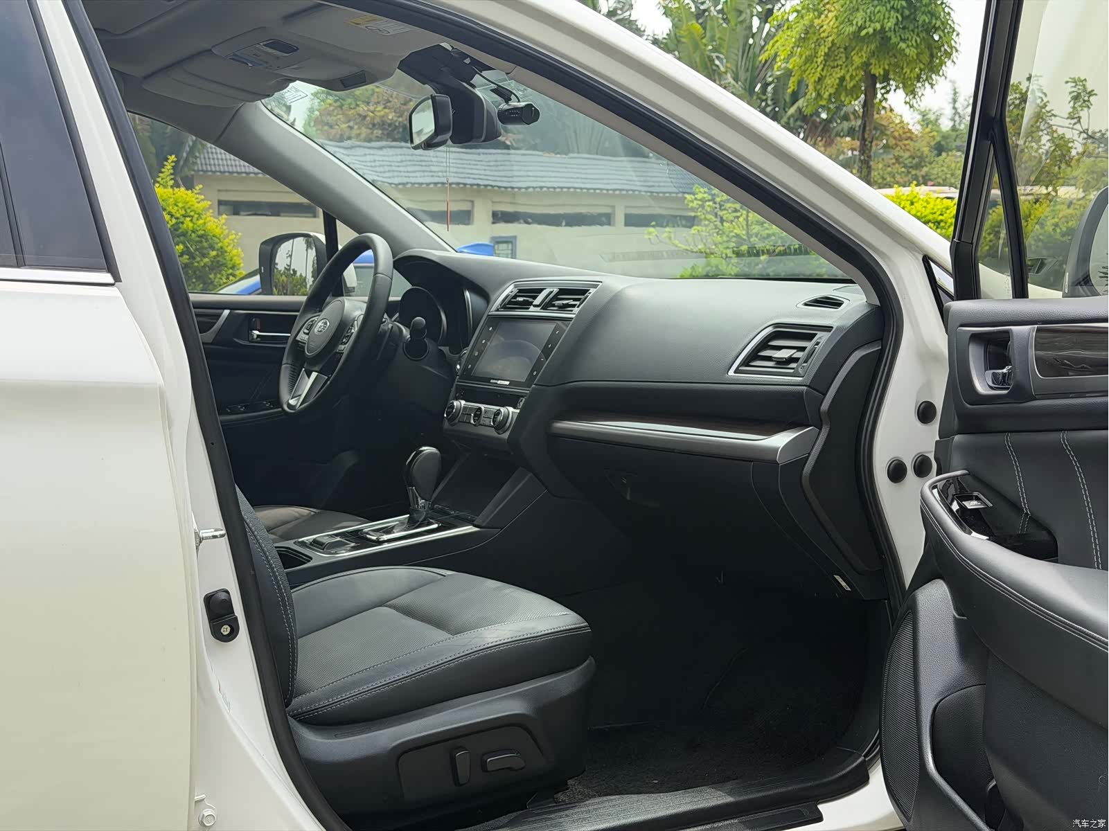 Subaru Outback, 2016 3