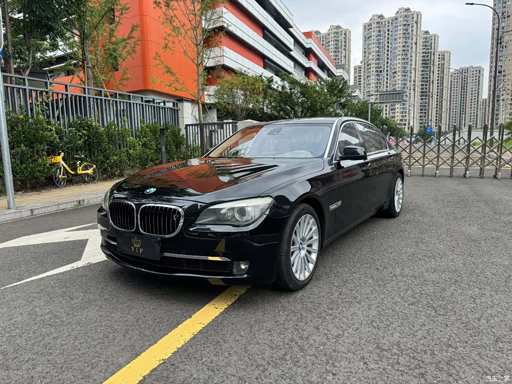 BMW 7 Series, 2011 1