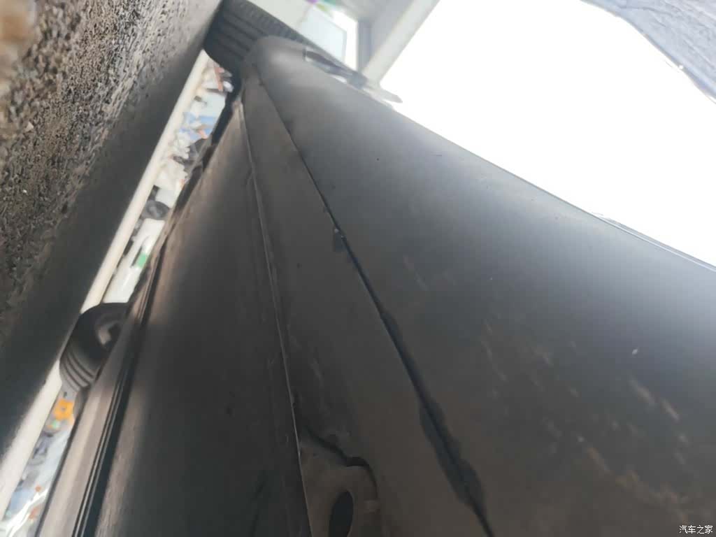 Tesla Model Y, 2022 19