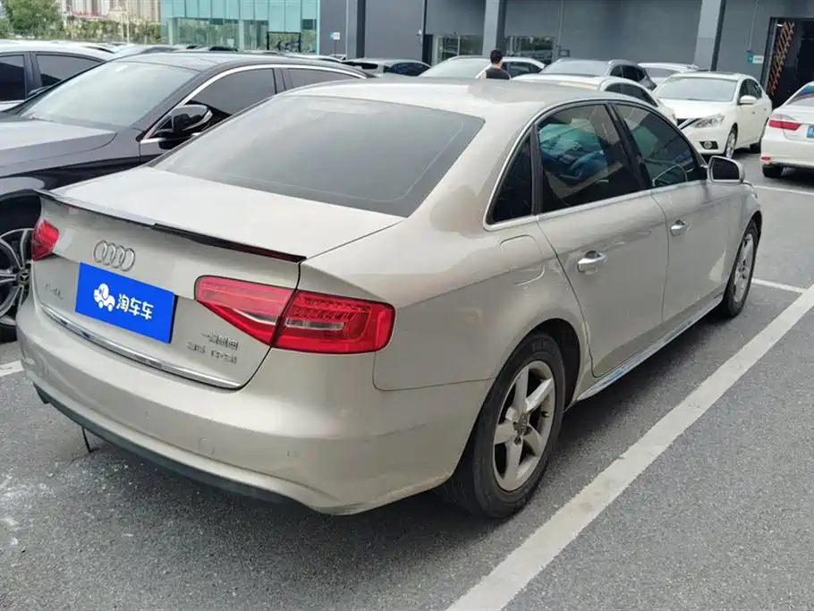 Audi A4L
