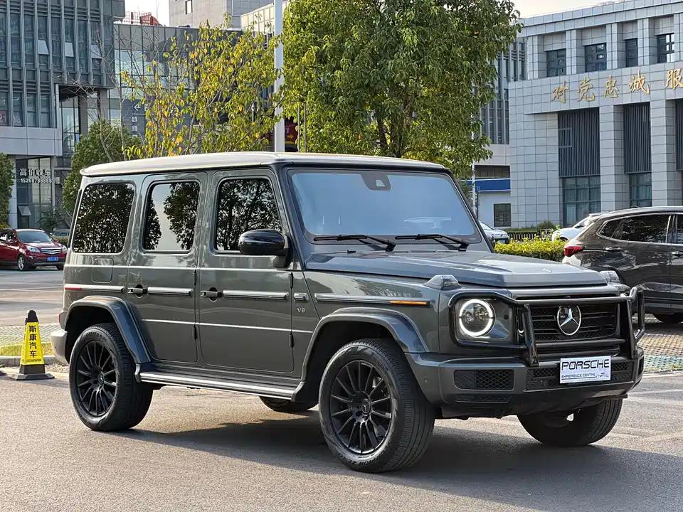 Mercedes-Benz G-class