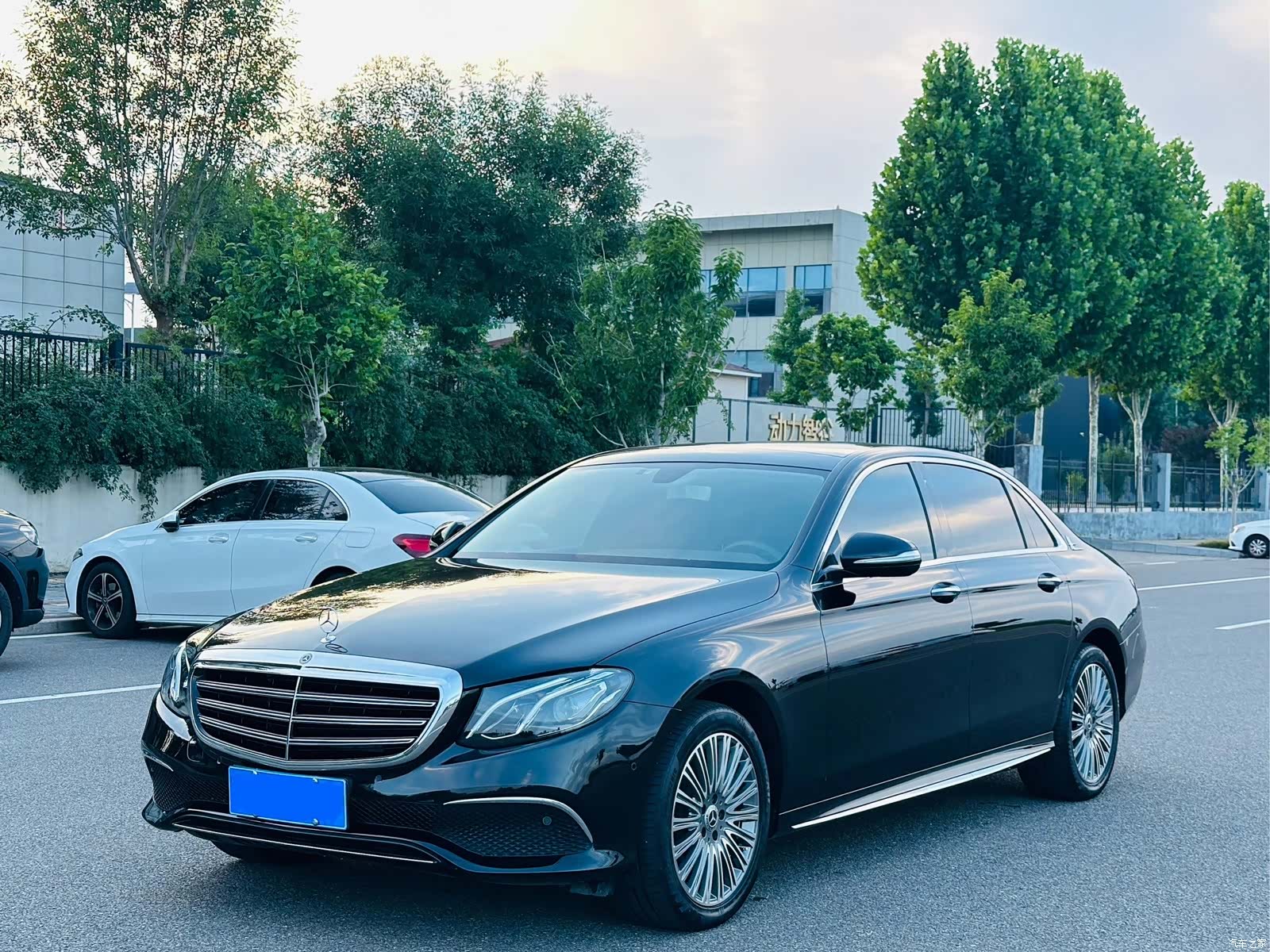 Mercedes-Benz E-Class, 2018 1