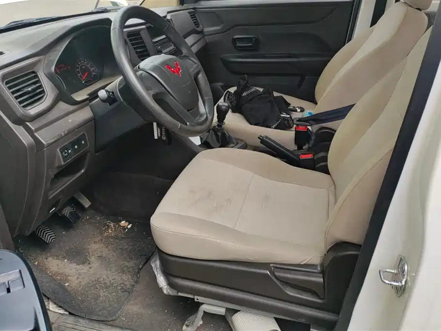 Wuling Wuling Hongguang V