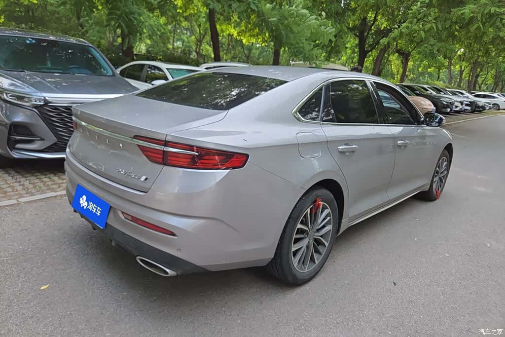 Geely Preface, 2022 3