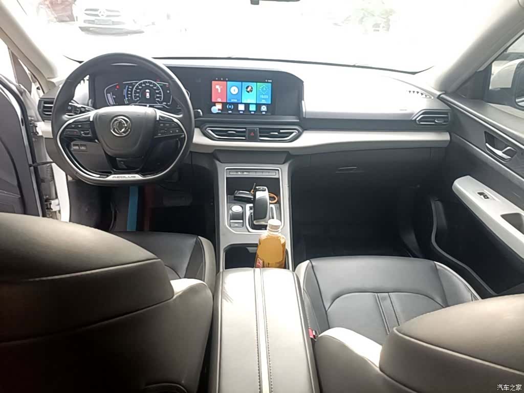 DongFeng E70, 2022 10