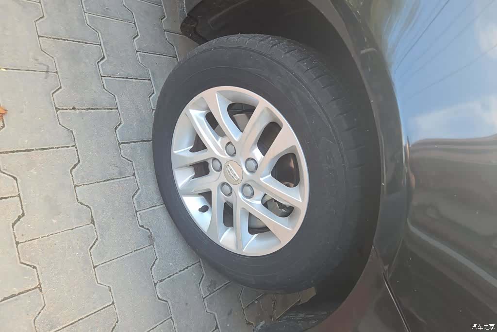 Geely Emgrand, 2016 6