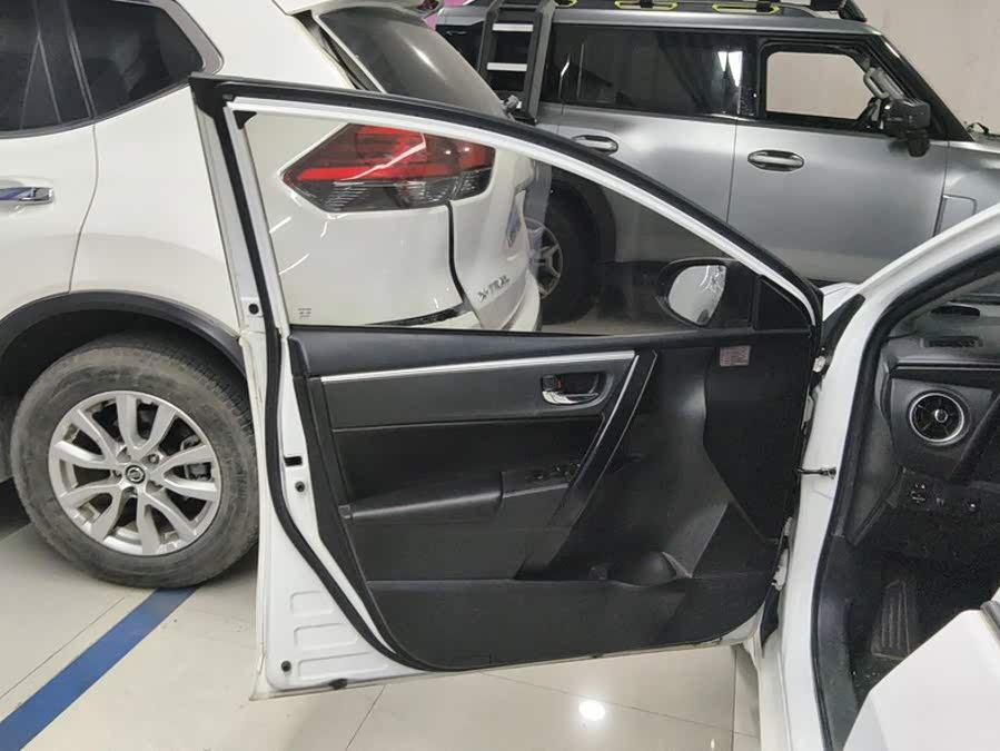 Toyota Corolla 2019, фото 7