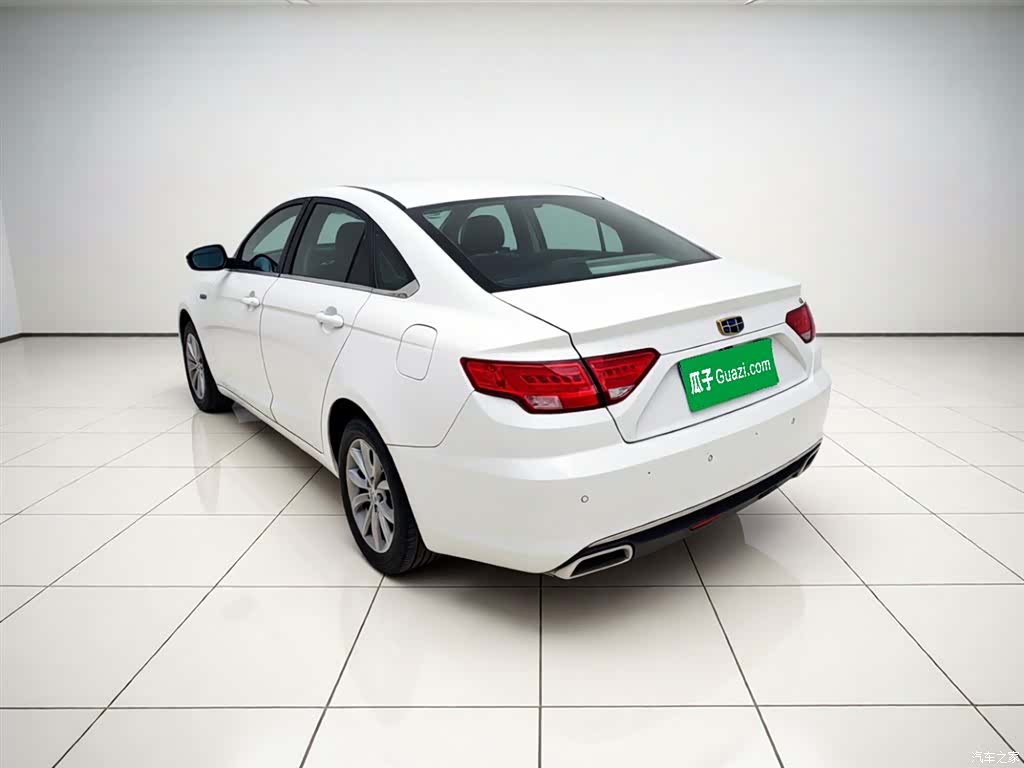 Geely Emgrand, 2017 4