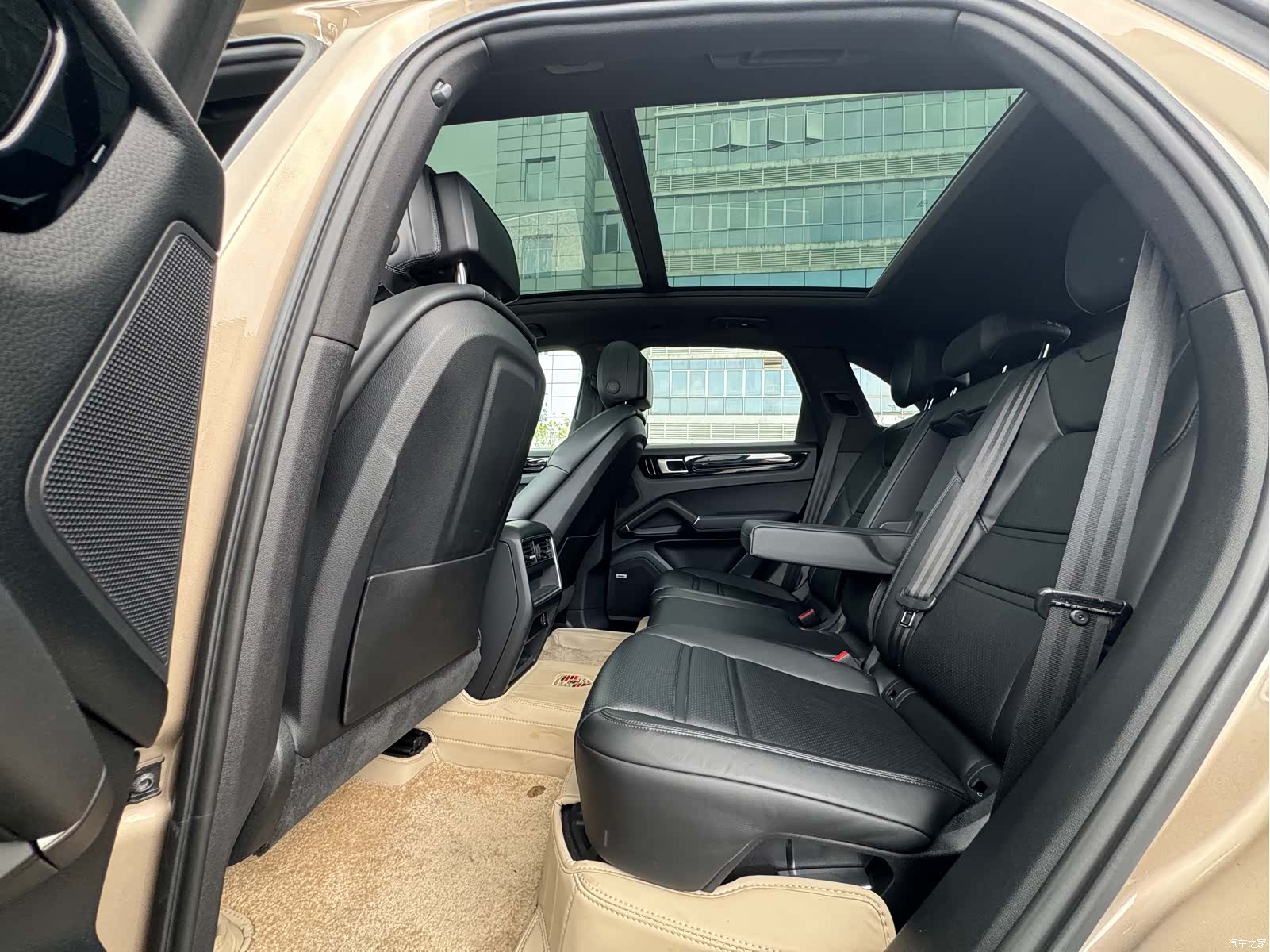 Porsche Cayenne, 2019 6