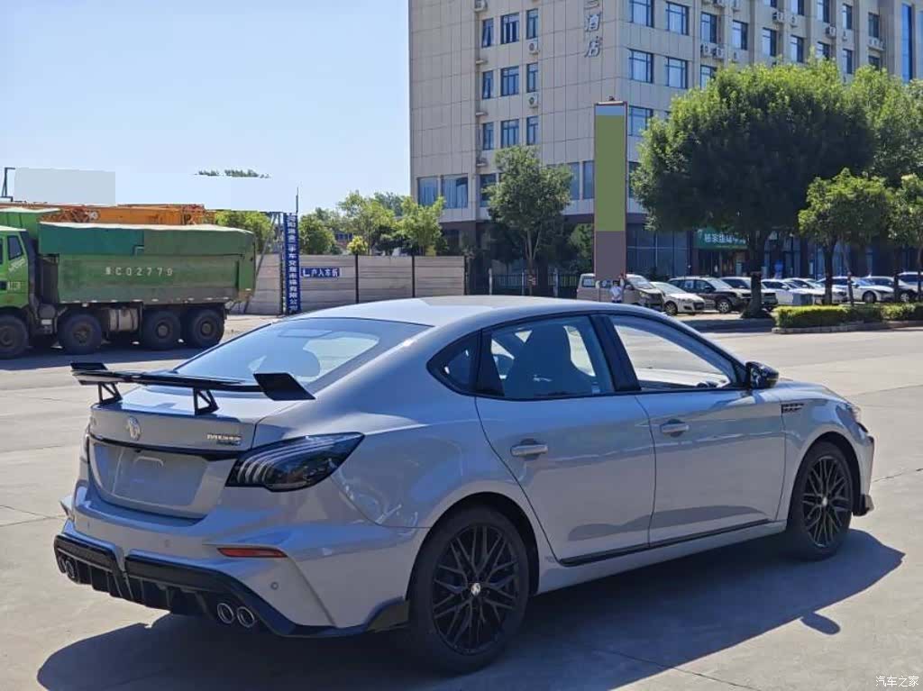 MG MG6, 2026 все фото
