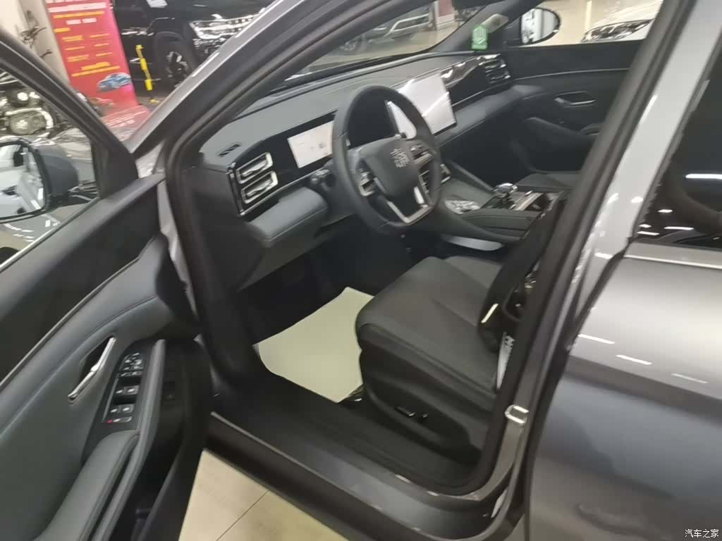 BYD Qin, 2025 15