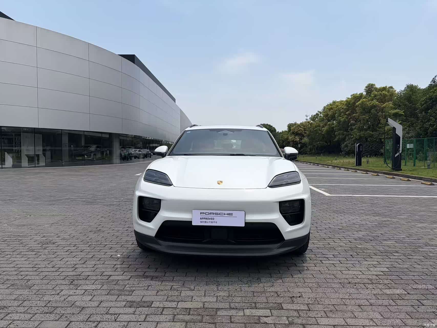 Porsche Macan, 2025 2