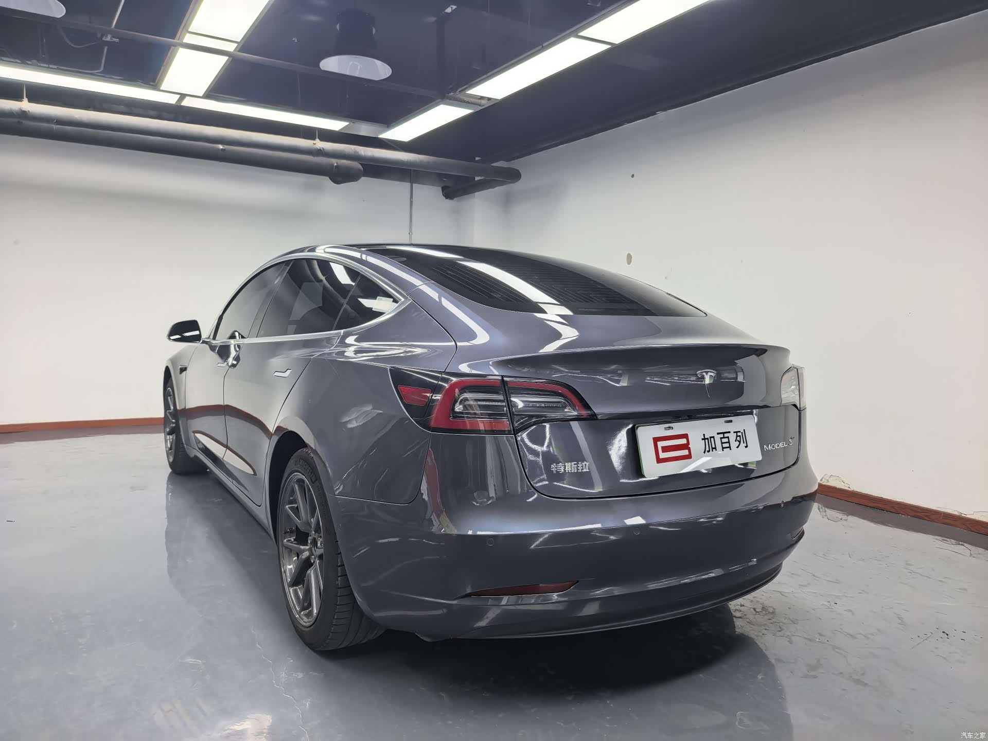 Tesla Model 3, 2020 12