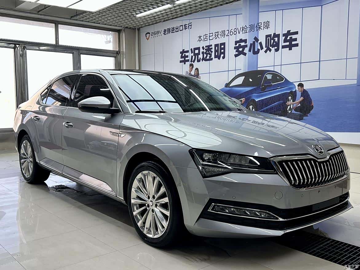 Skoda Superb, 2023 2