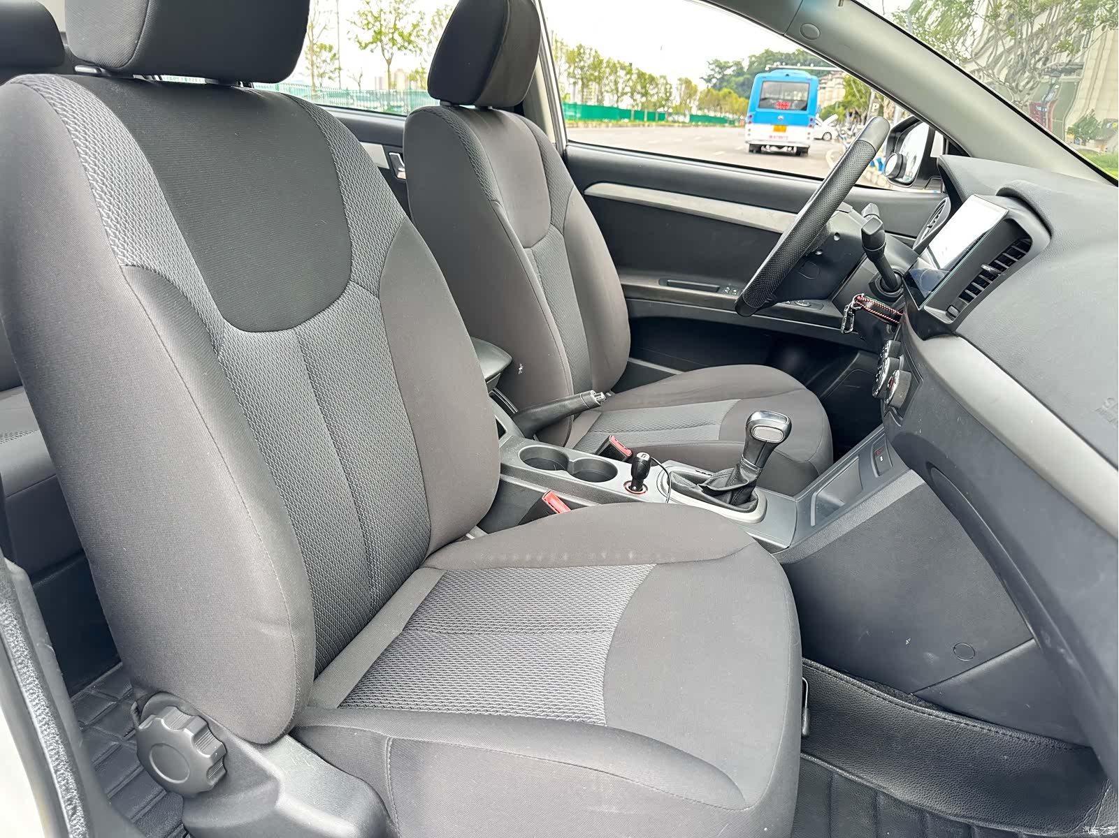 Roewe 350, 2016 23