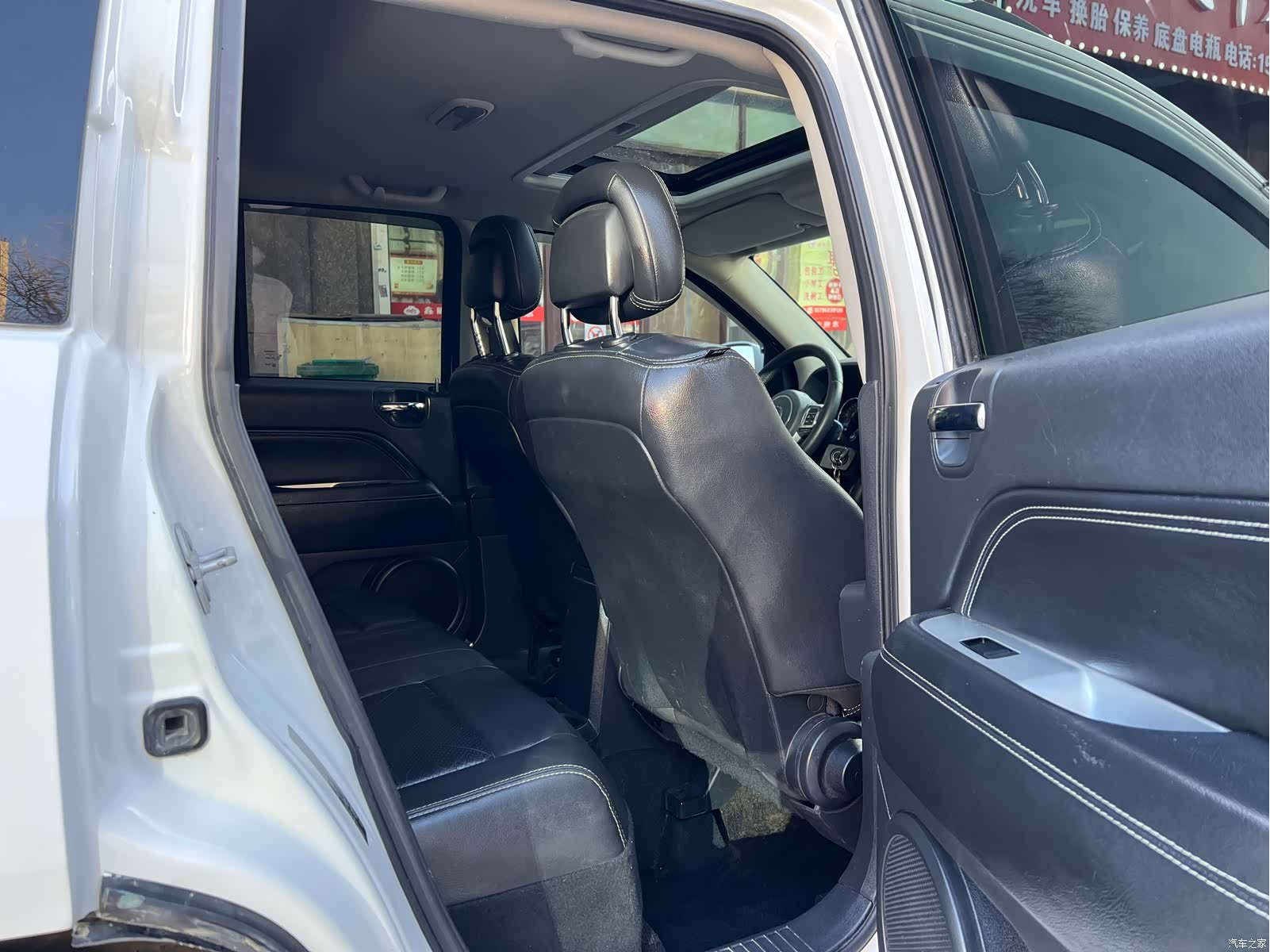 Jeep Compass, 2015 10
