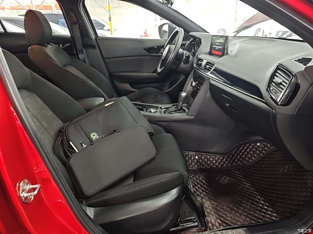 Mazda CX-4, 2020 25