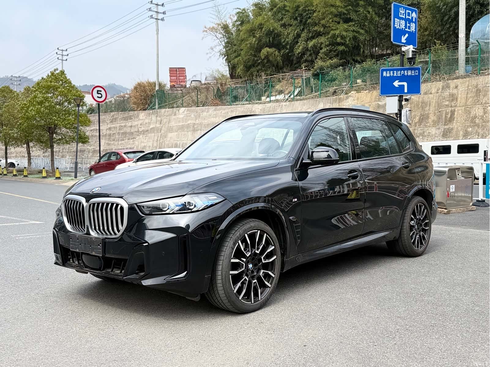 BMW X5, 2025 1