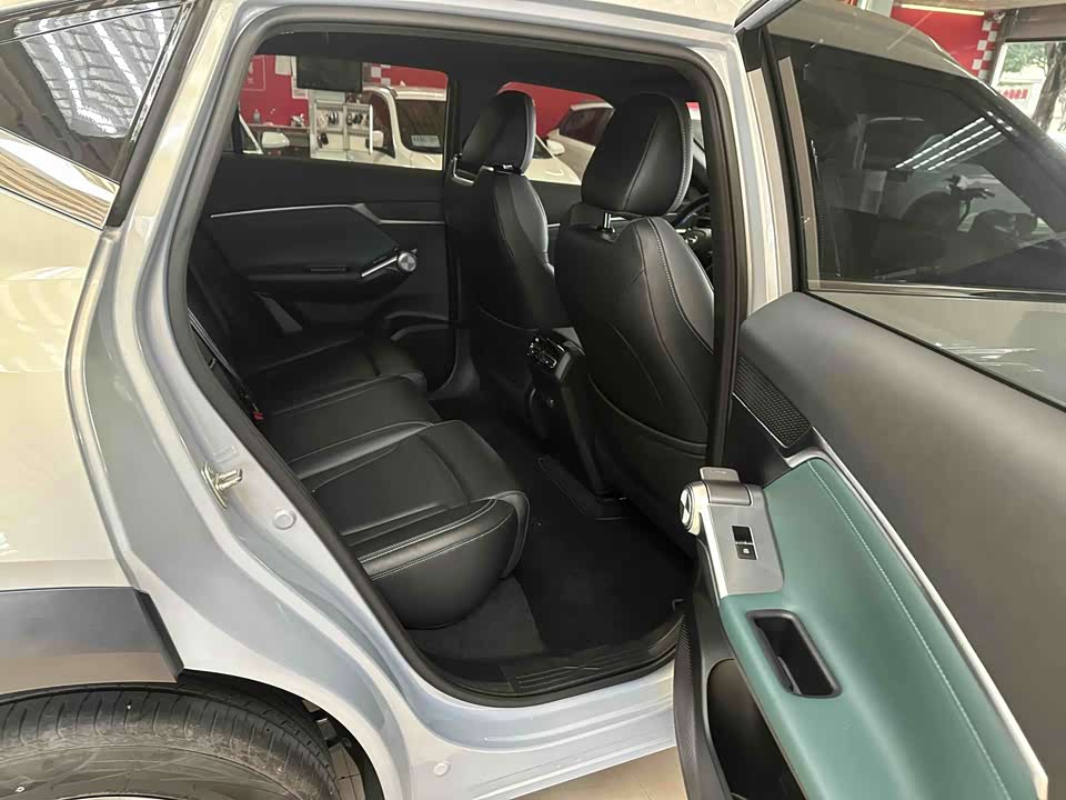 Trumpchi Shadow cool