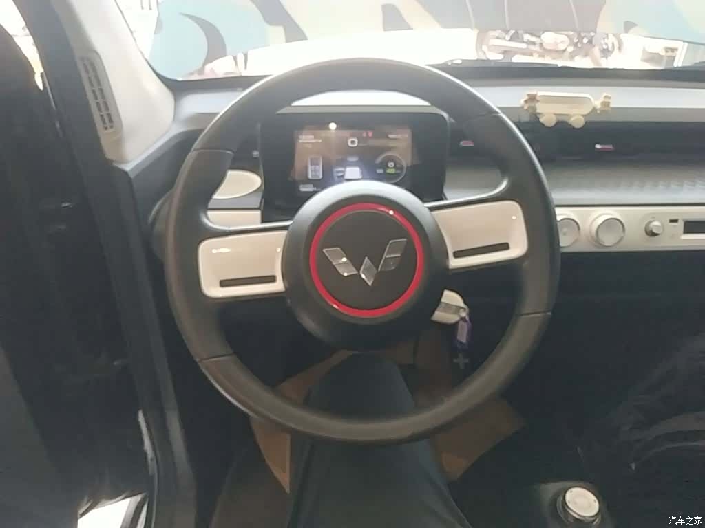 Wuling MINIEV, 2022 11