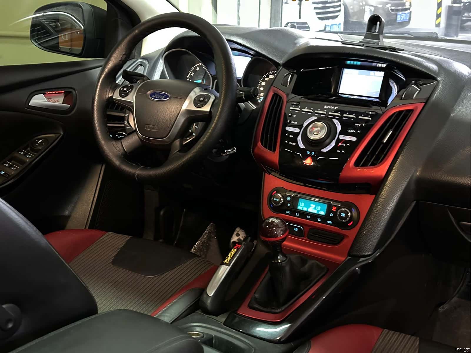 Ford Focus, 2012 8