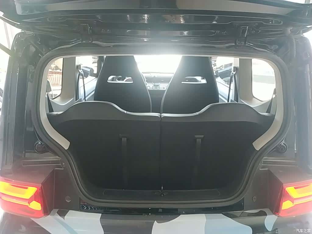 Wuling MINIEV, 2022 19
