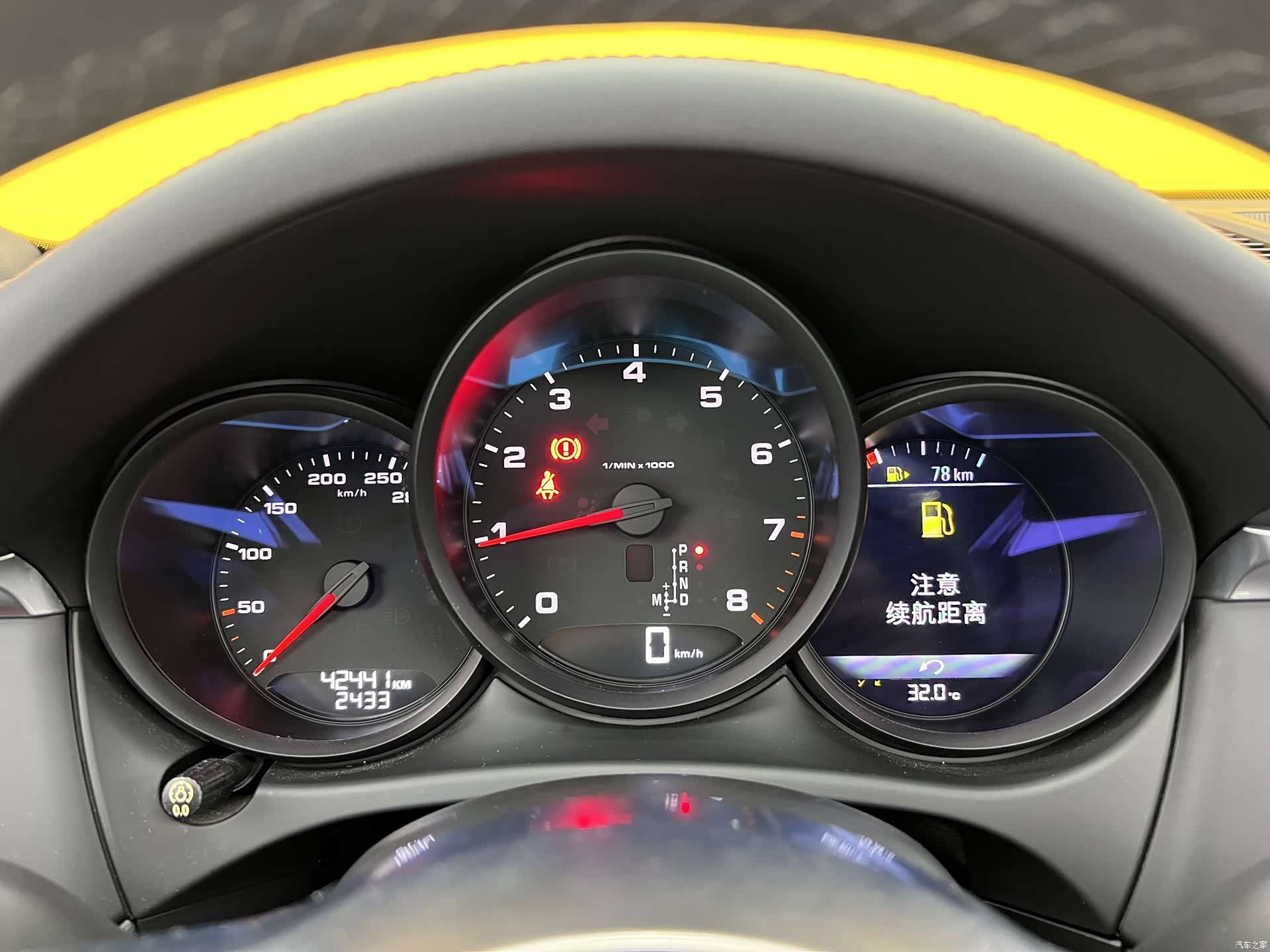 Porsche Macan, 2019 9